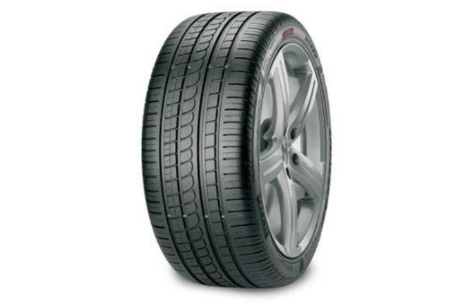 Pirelli P Zero Rosso Asimmetrico