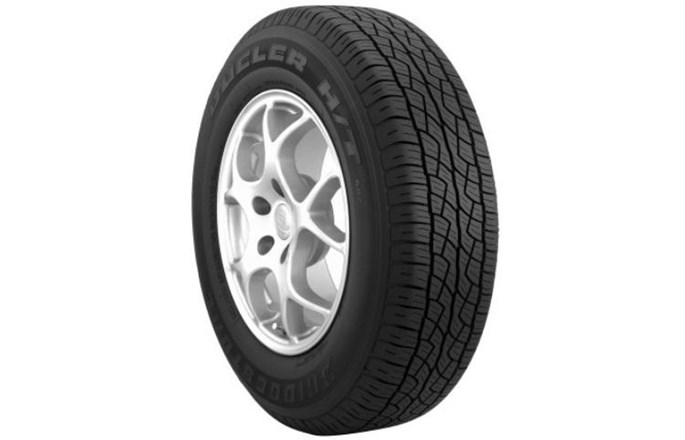 Bridgestone Dueler H/T 687