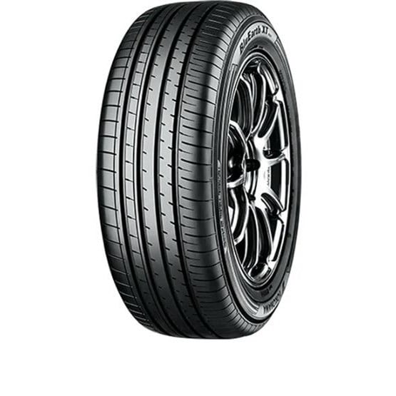 Yokohama BluEarth XT AE61 235/60R18 103W