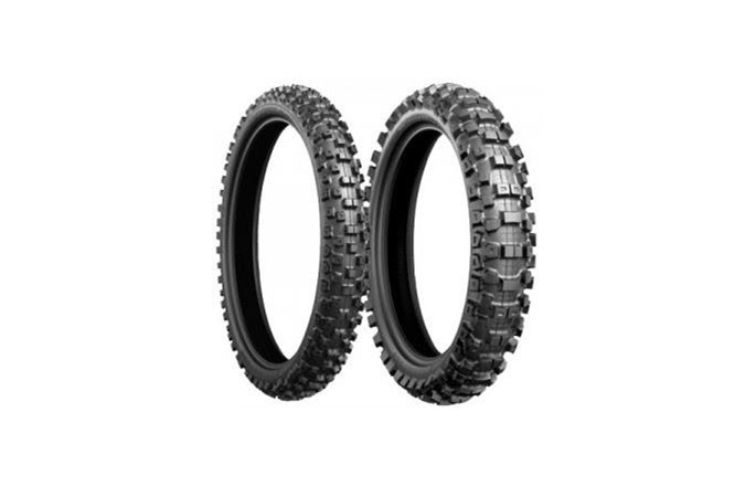 Bridgestone Motocross M403