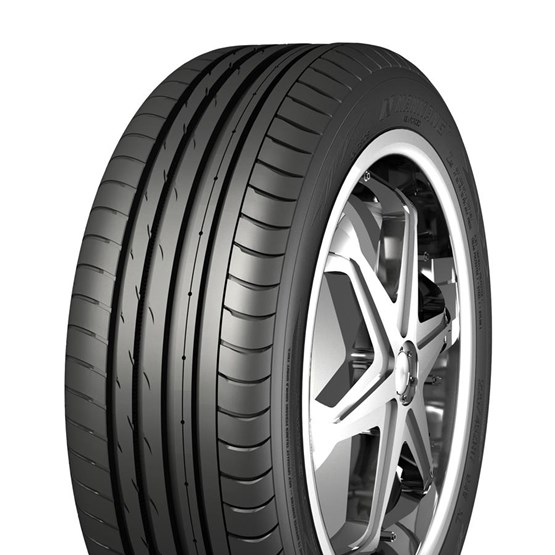 Nankang AS-2 + 295/25R20 95Y XL
