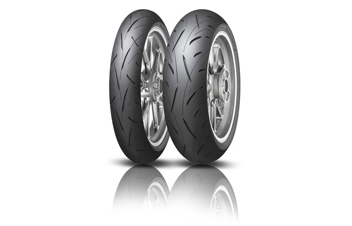Dunlop Sportmax Roadsport 2