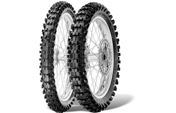 Pirelli MX32