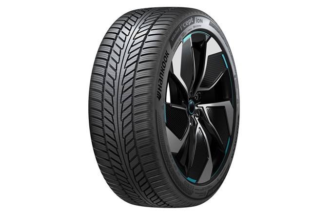 Hankook Winter i*Cept iON X IW01A