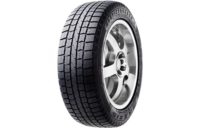 Maxxis Premitra Ice SP3