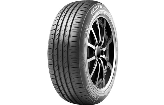 Kumho Ecsta HS51