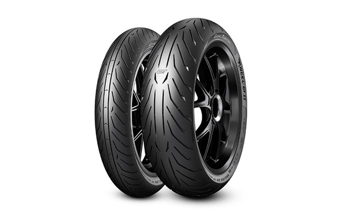 Pirelli Angel GT2