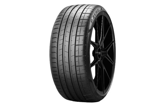 Pirelli P Zero