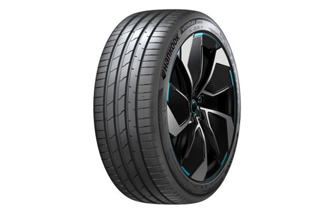 Hankook iON Evo R IK31