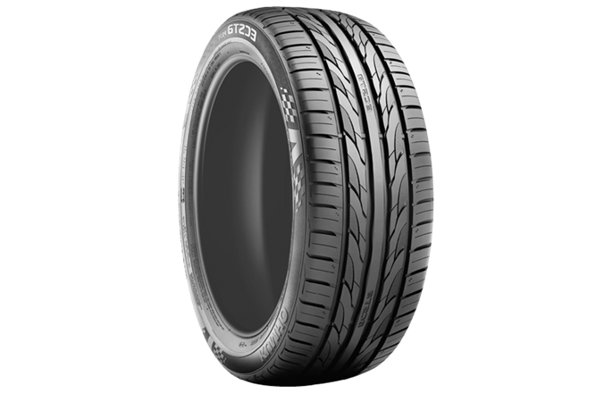 Kumho Ecsta HS51