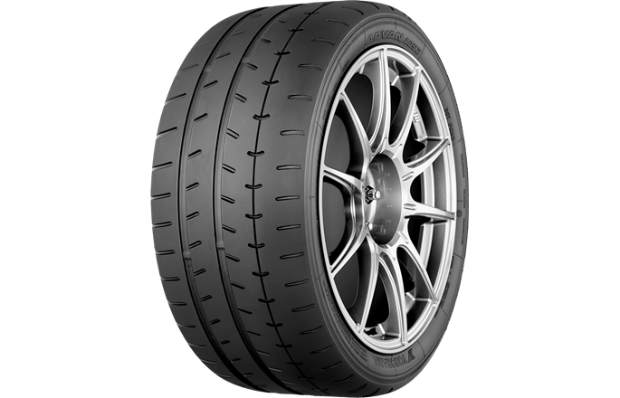 Yokohama Advan A052